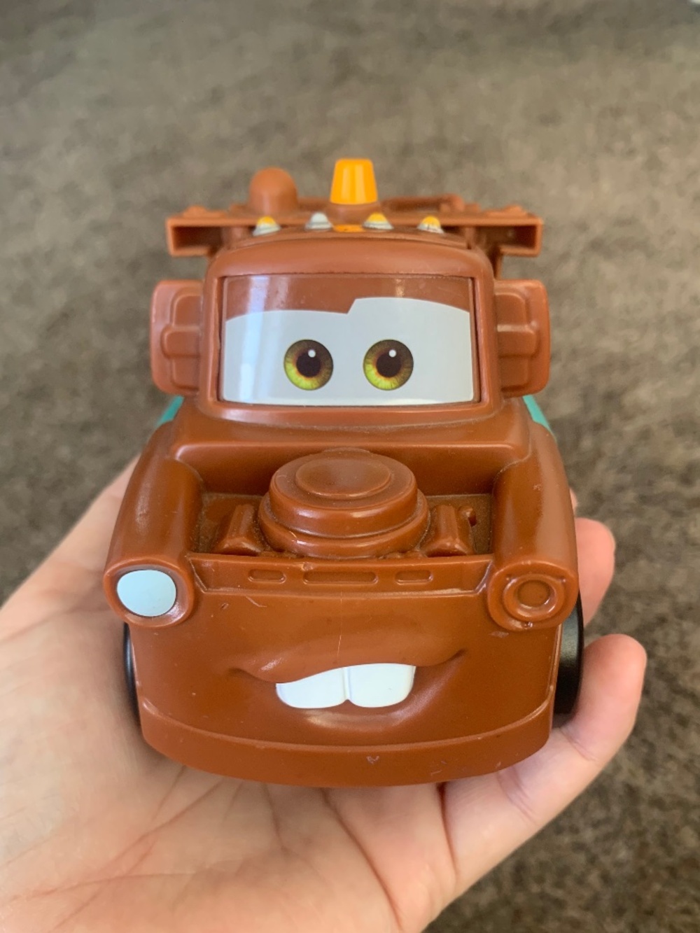 Disney/Pixar Cars Tow Mater Tracks Talking Vehicle Toy Mattel 2020